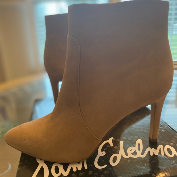 Sam Edelman Olette Camel Suede ankle boots - Picture 10 of 13